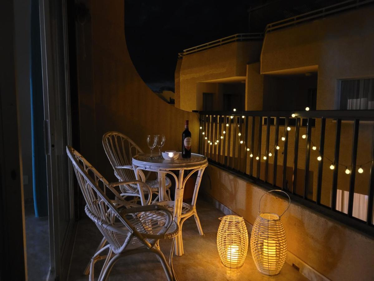 Gold Oasis Apartment El Médano Exterior photo